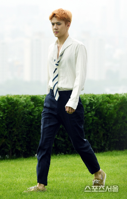 [SS포토] 엑소(EXO) 세훈, 강렬한 눈빛으로...무대 입장!