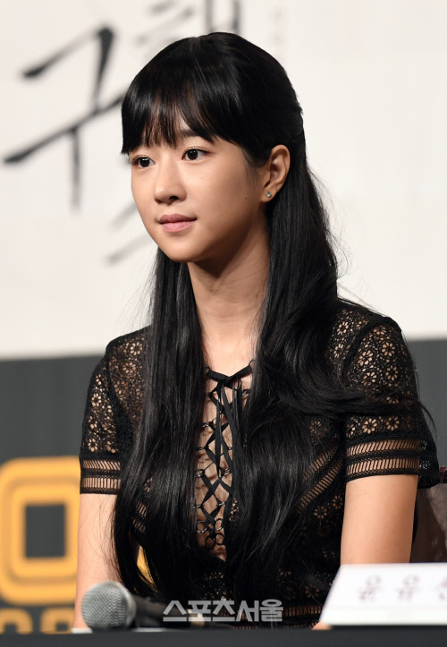 [SS포토]과감한 시스루로 멋낸 서예지