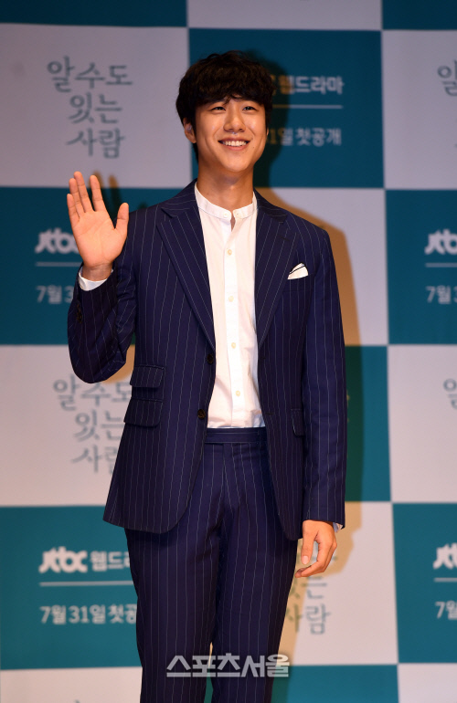 [SS포토]심희섭, '30대인데 20대 초반 연기에 걱정을'