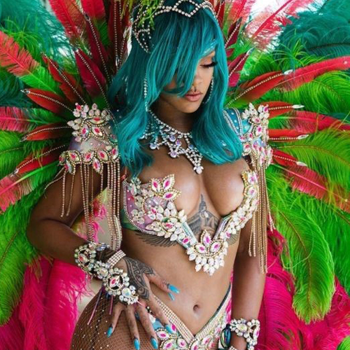 [GirlPic] 리한나, 후덕해진 S라인 몸매 '깜짝'