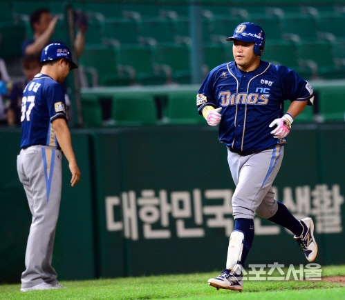 10년연속 두자릿수 홈런 기록한 박석민 \'그냥 가실게요!\'[SS포토]