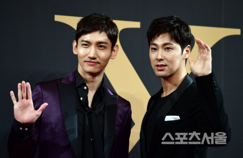 [SS포토] 유노윤호-최강창민 '사나이로 업그레이드 돼 돌아왔다'