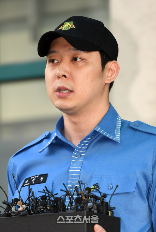 [SS포토]박유천, \'스스로를 돌아보는 시간을...\'