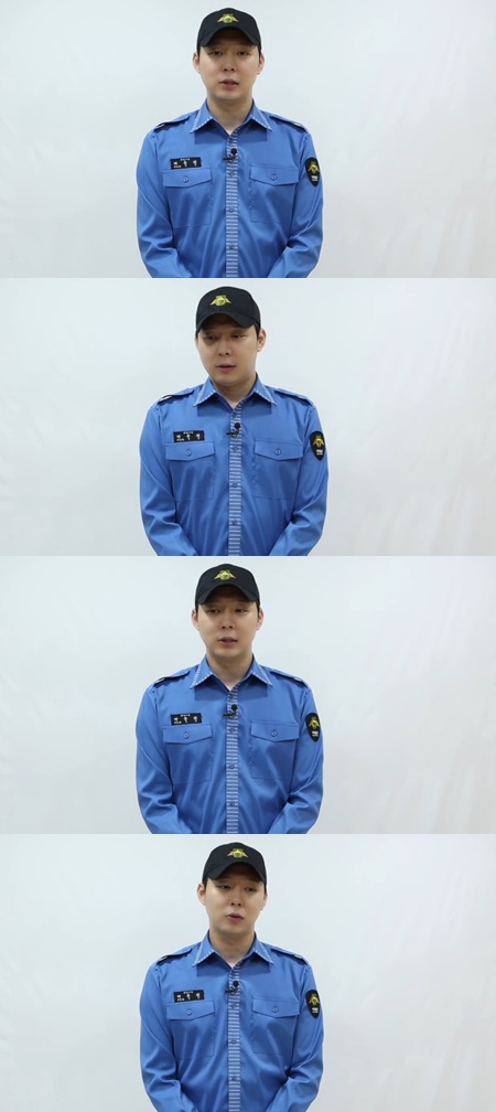 박유천, 소속사 통해 팬들에게 첫 인사…"열심히 노력하겠다"[V앱]