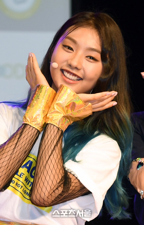 [SS포토]굿데이의 럭키, \'노잼 캐릭터 담당입니다!\'