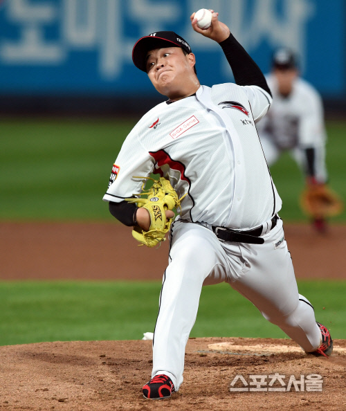 [SS포토] '박세웅 동생' kt 박세진, 시즌 첫 선발 등판 평가는...?
