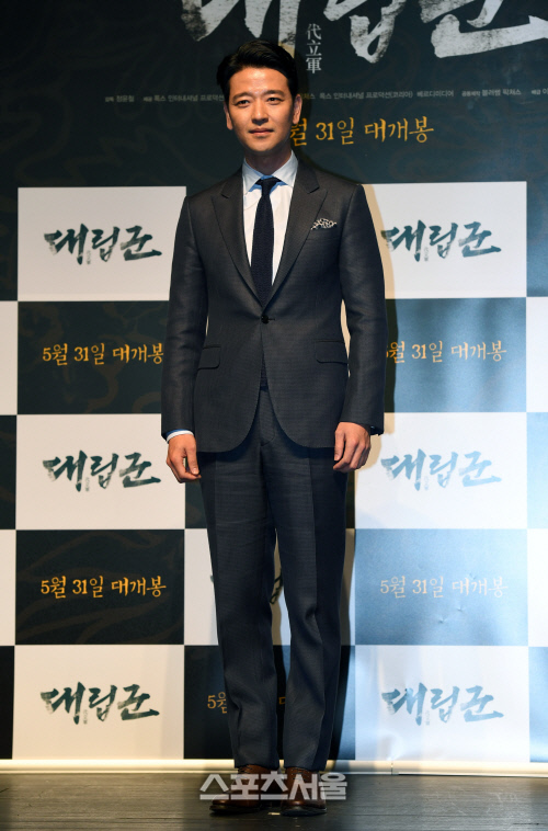 배수빈, 이제 두 아이의 아빠…"어제 득남"