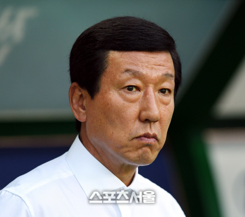 "거취 고민"…최강희 감독 '돌발 발언'의 진위는?