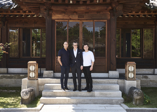 '킹스맨' 한국을 사랑한 젠틀맨 스파이의 인증샷