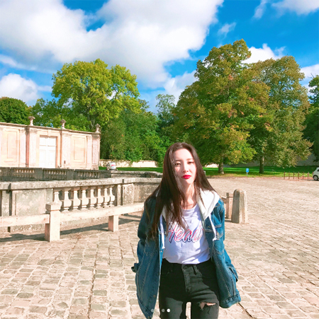 "우월한 다리 길이" 선미, 역대급 각선미로 시선 집중