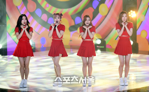 [SS포토]걸그룹 플래쉬, \'귀엽게 봐주세요!\'