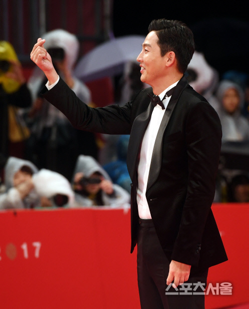 [SS포토] 이정진, 하트를 만들어 보아요~