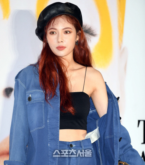 [SS포토]어깨미녀 현아, "멋지죠~"