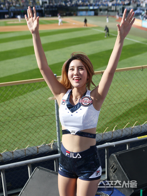SS포토] 치어리더 김지은 '함께 해요'