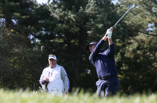 저스틴 토마스의 파워플한 아이언샷