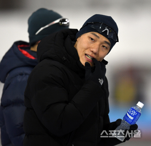 [SS포토] 모태범 '갈증 난다'