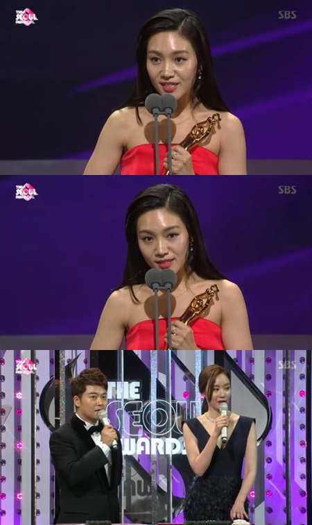 [더서울어워즈] 최희서 "류준열과 단편 영화에서 호흡 맞춘 적 있어"