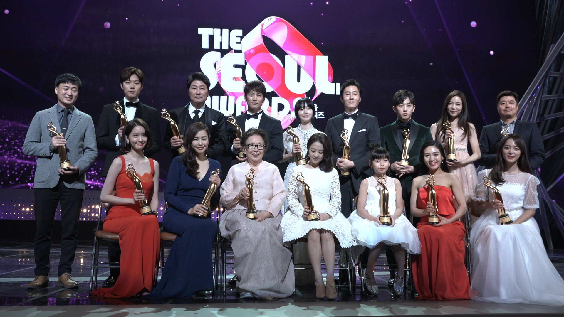 [더서울어워즈] 류준열부터 이하늬까지…영광의 수상자들