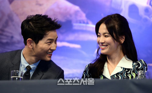 '송중기♥송혜교 결혼' 국내외 팬들 총집결, 호텔 '시티뷰' 만실