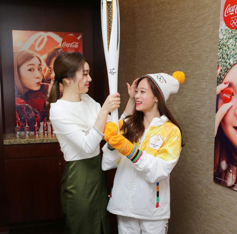 김연아, 성화봉송 첫 주자 '피겨 샛별' 유영 응원 "축하해, 영아!"