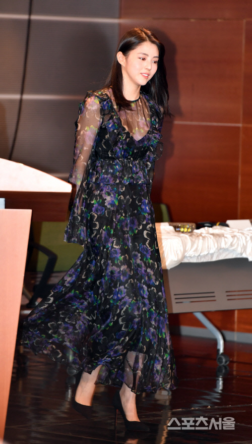 '돈꽃'  한소희, 눈길끄는 시스루[SS포토]