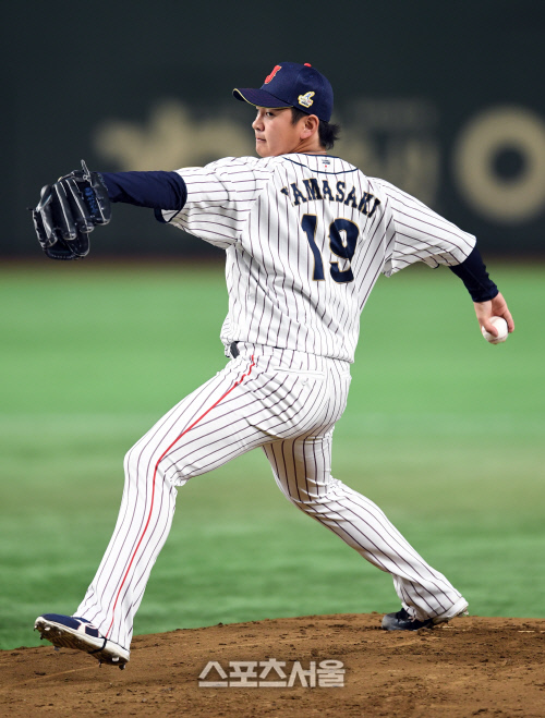 [SS포토]일본 대표팀의 마무리투수 야마사키 야스아키