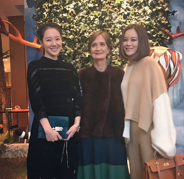 '오마베' 박가원, 출산후 근황 에르메스 6대손과 인증샷