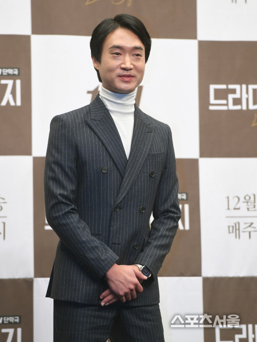 [포토] 조우진, 송지효와 로맨스 호흡합니다~