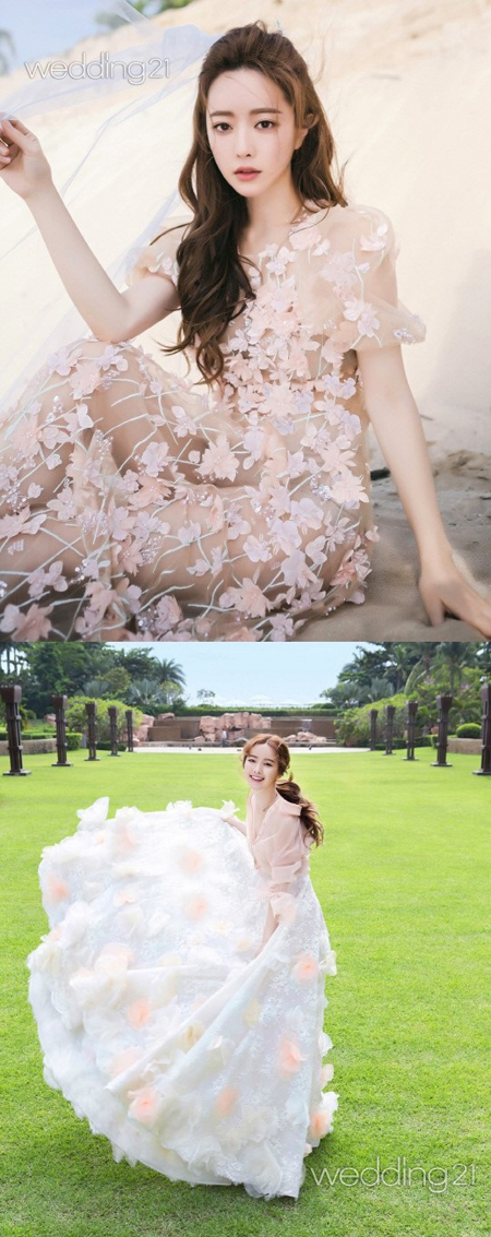 '순백의 여신' 홍수아, 웨딩드레스로 발산한 청순美 (화보)