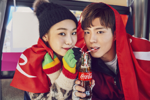 코카-콜라 박보검&김연아 KV컷_4