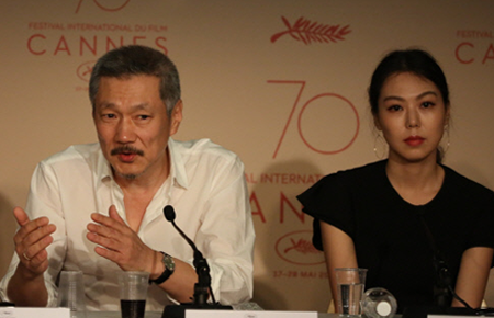 홍상수 아내 "김민희와 불륜, 첫사랑에 빠진 소년 같아…돌아올 것"