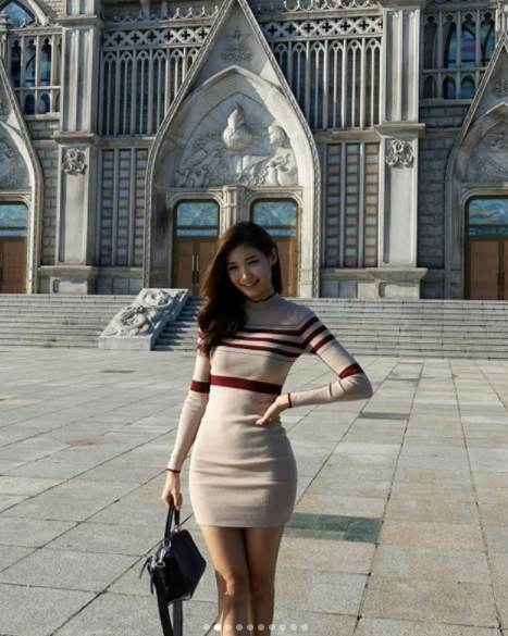 한국에서 가장 섹시한 사장님'으로 Sns 달군 쇼핑몰 Ceo