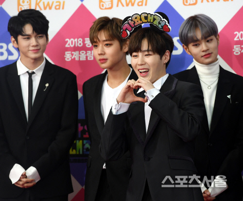 [포토] 워너원 하성운, 깜찍하죠~?