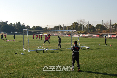 오사카 윤정환2