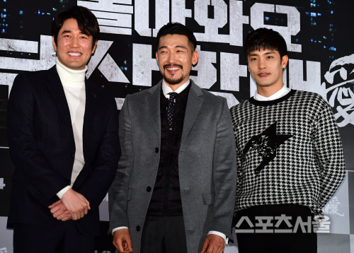 [포토] 조한선-공정환-성훈, 사나이들의 훈훈한 미소