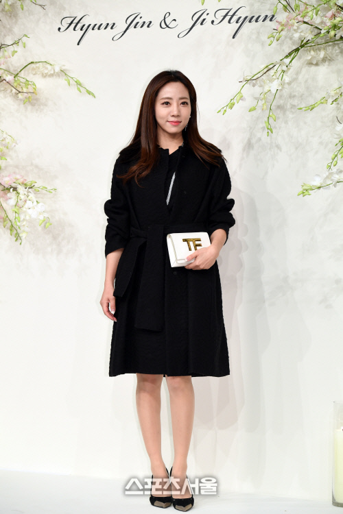 [포토]류현진-배지현 결혼식 참석한 정순주 아나운서