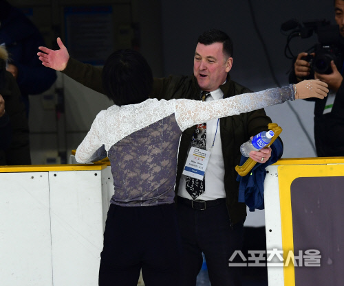 오셔 코치 "차준환, 김연아 만큼 경쟁심 강해 TOP12 목표"