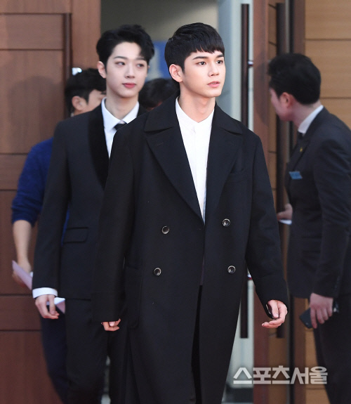 [포토] 워너원(Wanna One)의 옹성우, 조각 같아~!