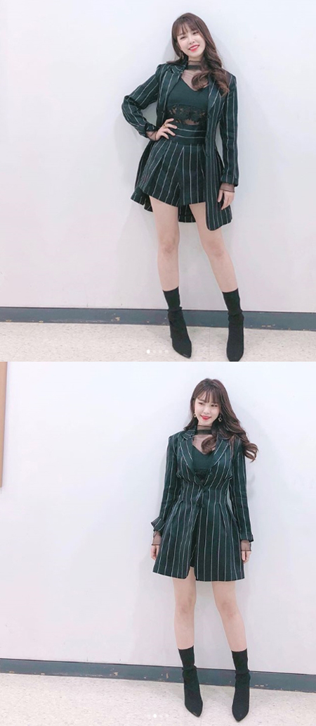 [★SNS] '인형 비주얼' 전효성, 마네킹 같은 완벽한 각선미