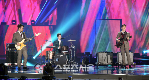 [포토]아이엠낫, 서울가요대상 밴드상 수상