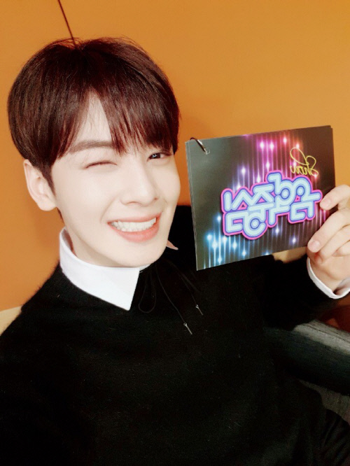 아스트로 차은우, '음악중심' MC 작별 소감 "모든 분들께 감사"