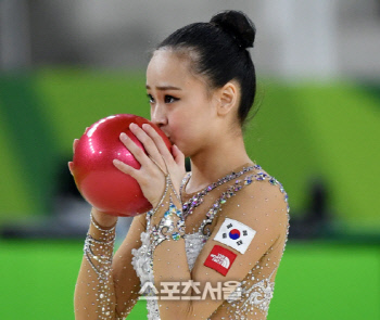 손연재, 소트니코바 '좋아요' 논란 "진심으로 사과"