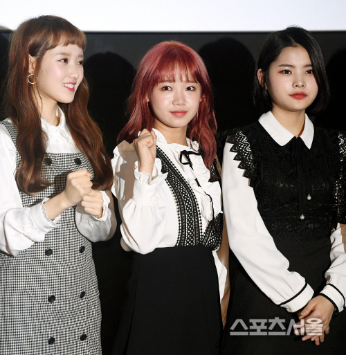 [포토] 위키미키 유정, 웹예능으로 인사드려요~!