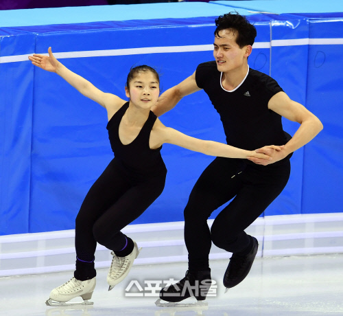 [포토] 북 렴대옥-김주식 \'미소 한모금\'