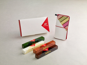 [이미지 자료] 킷캣 쇼콜라토리 굿럭 다이어리 세트