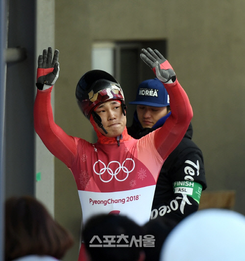 [포토] 윤성빈, 3차 주행도 순항 중