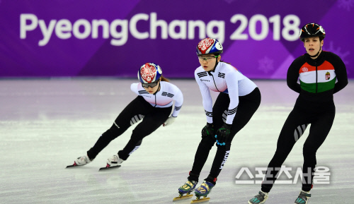 [포토] 1000m 최민정-심석희 '메달을 위하여'
