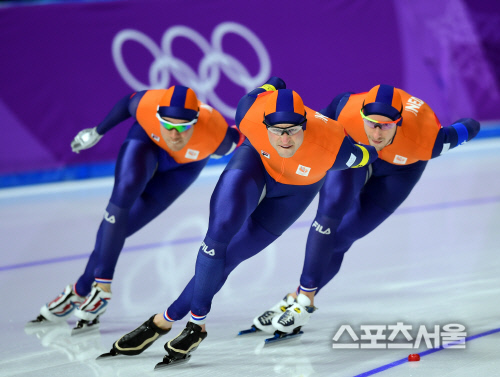 '개고기 발언' 네덜란드 블록하위선, 찜찜한 사과