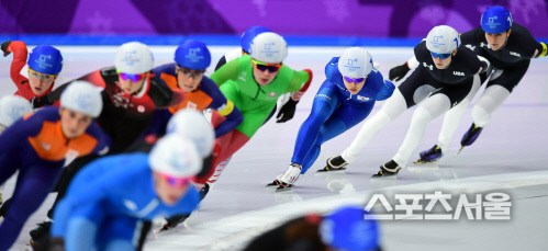 [포토] 매스스타트 김보름 \'아직은 때가 아냐\'
