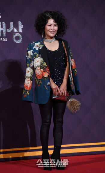 황석정, 연희단거리패 출신 아니다. 선 그어